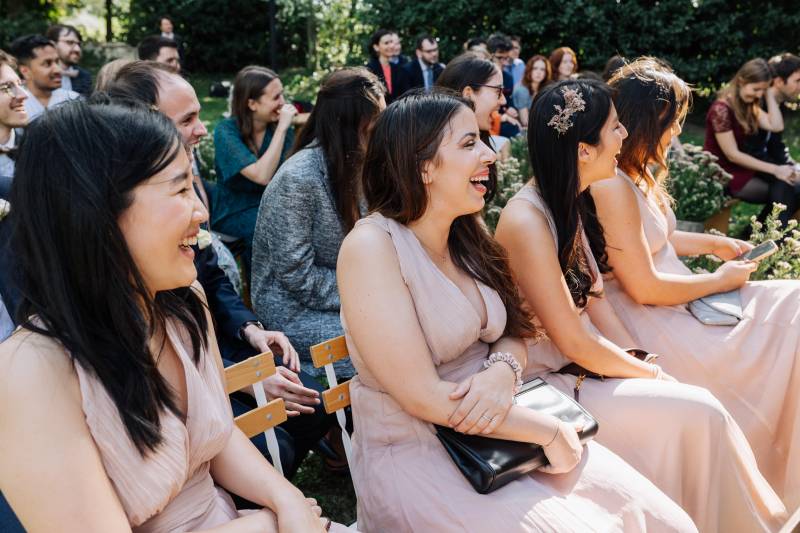 Comment choisir vos intervenants pour votre cérémonie laïque?