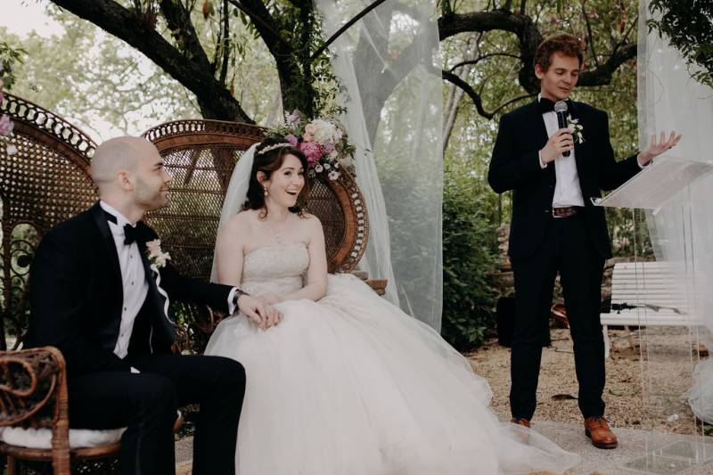 Wedding officiant in Aix en Provence and South of France