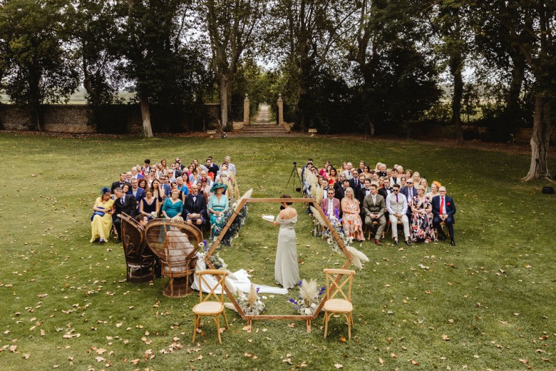 Officiant de cérémonie bilingue vers Carcassonne et ses environs dans l'Aude
