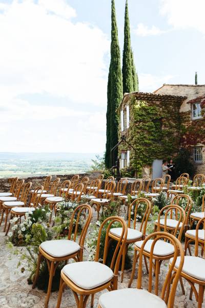 Renewal of vows ceremony in Provence and South of France