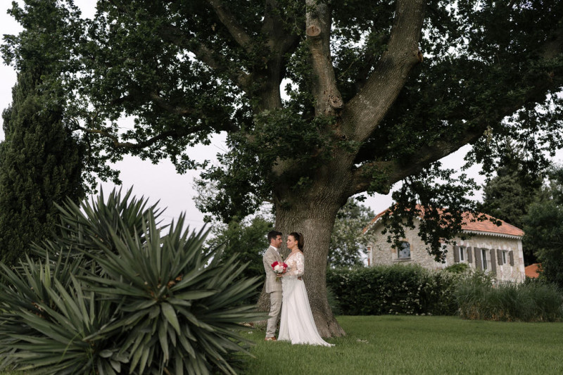 Cérémonie laïque en Provence, au Mas d'Arvieux, vers Tarascon, Angélique et Alban