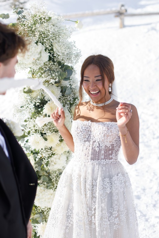 Officiant bilingue pour une cérémonie laïque vers Megève et ses environs (74)