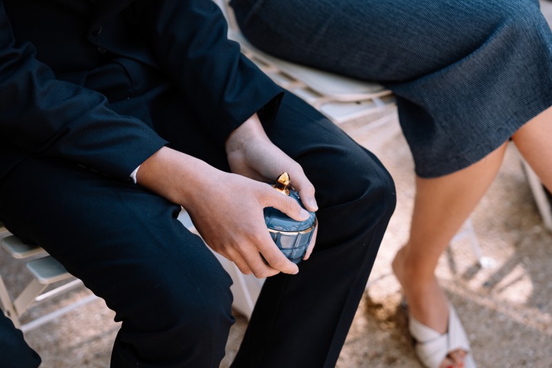 English speaking officiant near Toulon