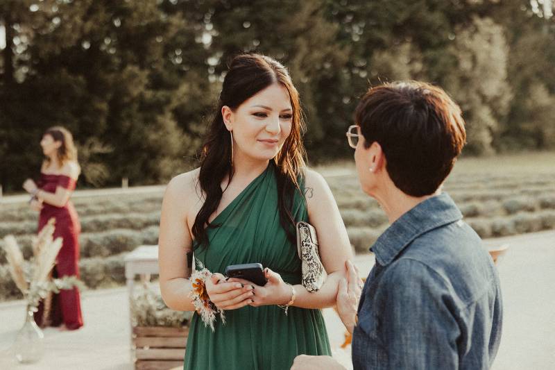 Officiant de cérémonie laïque bilingue vers Aix en Provence dans les Bouches du Rhône