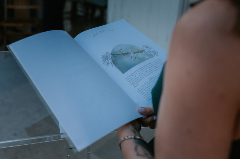 Officiant de cérémonie vers Saint Tropez et ses environs dans le 83