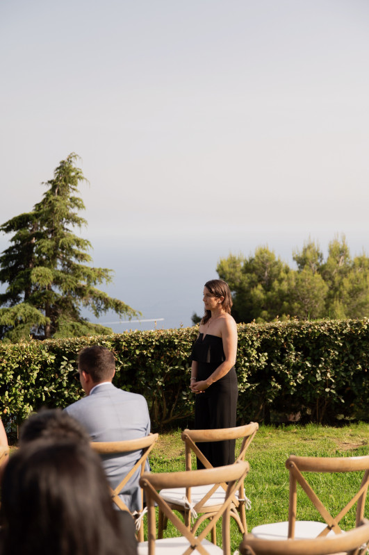 Officiant de cérémonie vers Mandelieu la Napoule et ses environs dans les Alpes Maritimes
