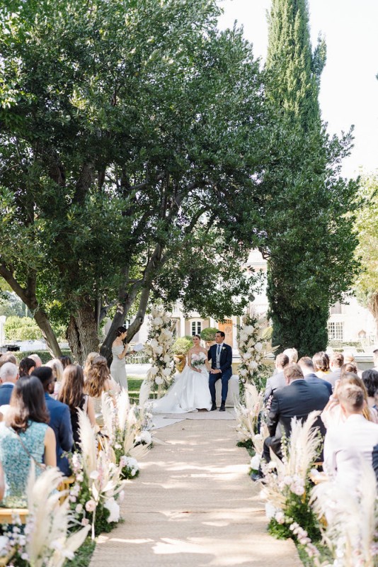 Contacter une officiante de cérémonie laïque bilingue vers Paris