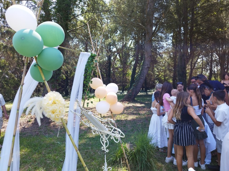 Officiant de cérémonie de baptême laique vers Aix en Provence