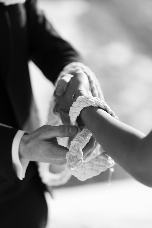 Officiant bilingue pour une cérémonie laïque vers Megève et ses environs (74)