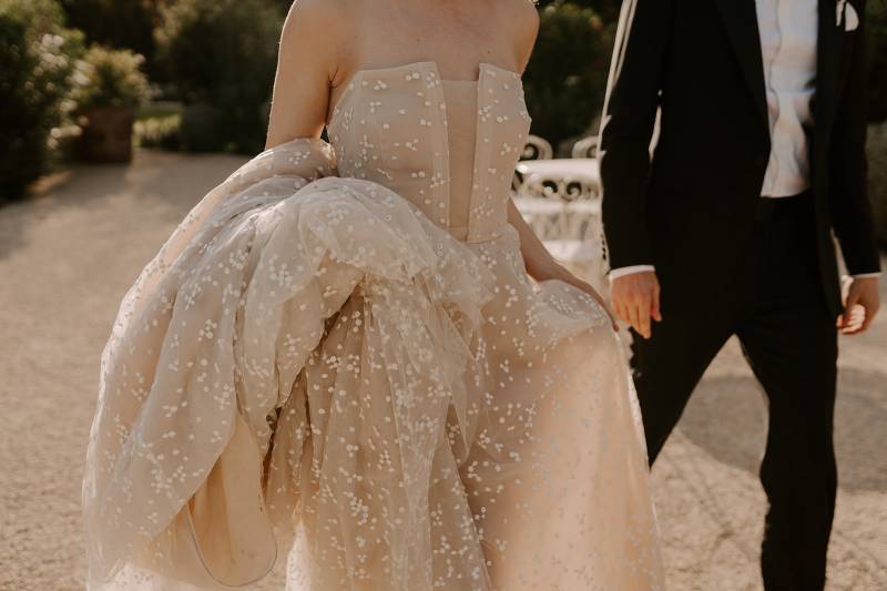 Officiant bilingue pour un mariage bilingue vers Saint Jean Cap Ferrat