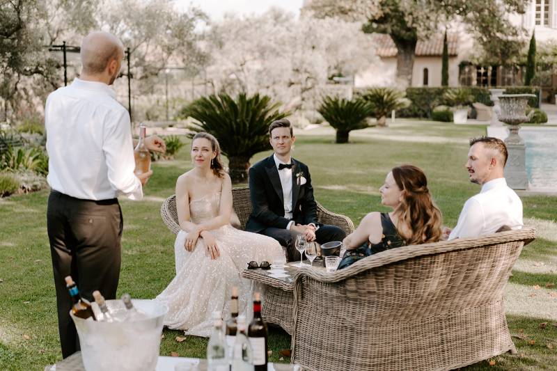 Officiante de cérémonie bilingue vers Grasse et ses environs dans les Alpes Maritimes
