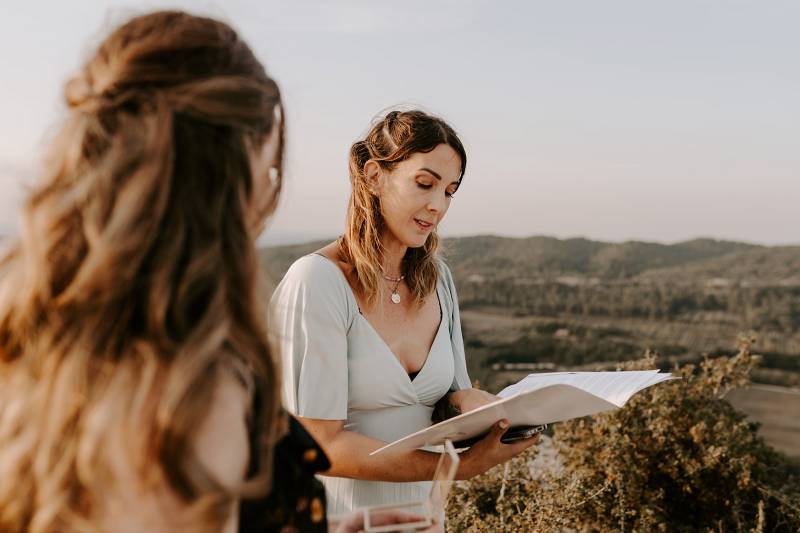 Wedding Celebrant Saint Rémy de Provence