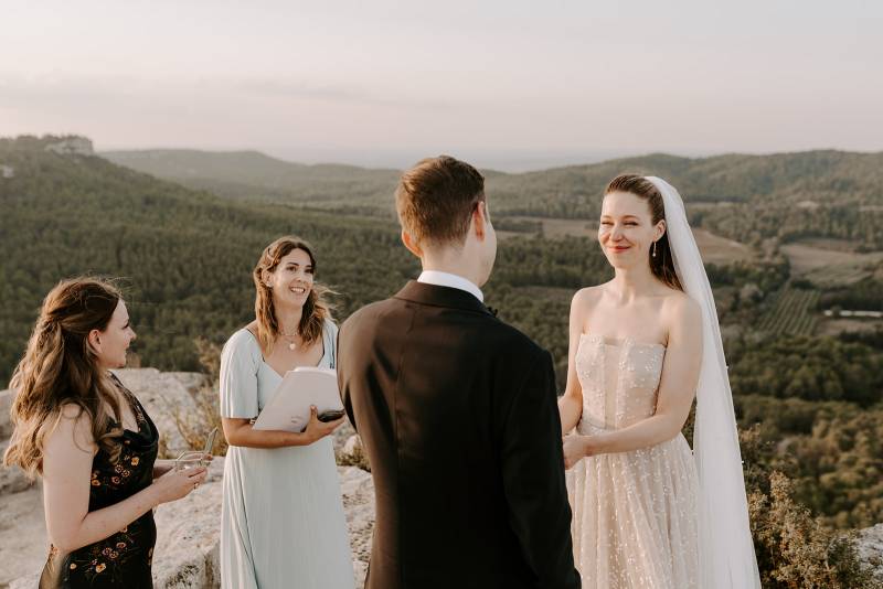 Comment organiser un mariage intime? Découvrez LE guide ultime!