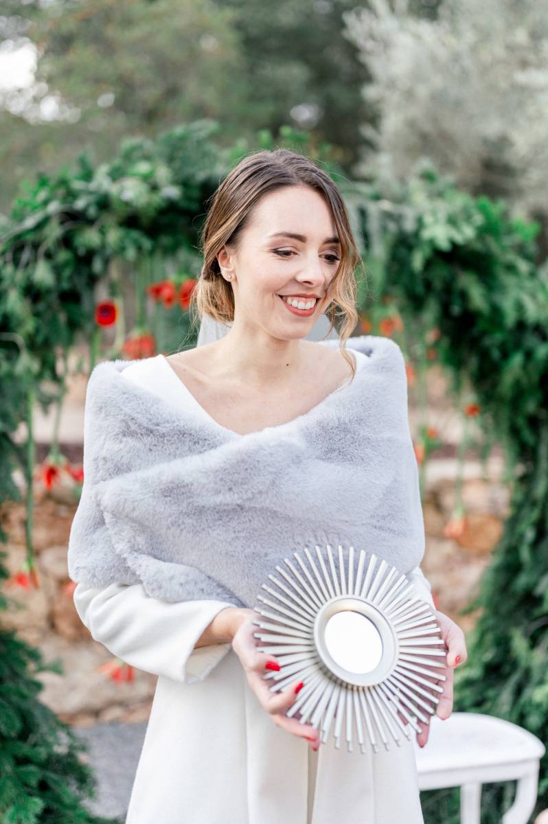 Se marier en hiver en Provence au cours d'une cérémonie laïque à Taradeau