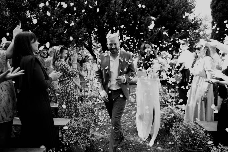 Qui peut célébrer une cérémonie de mariage laïque?