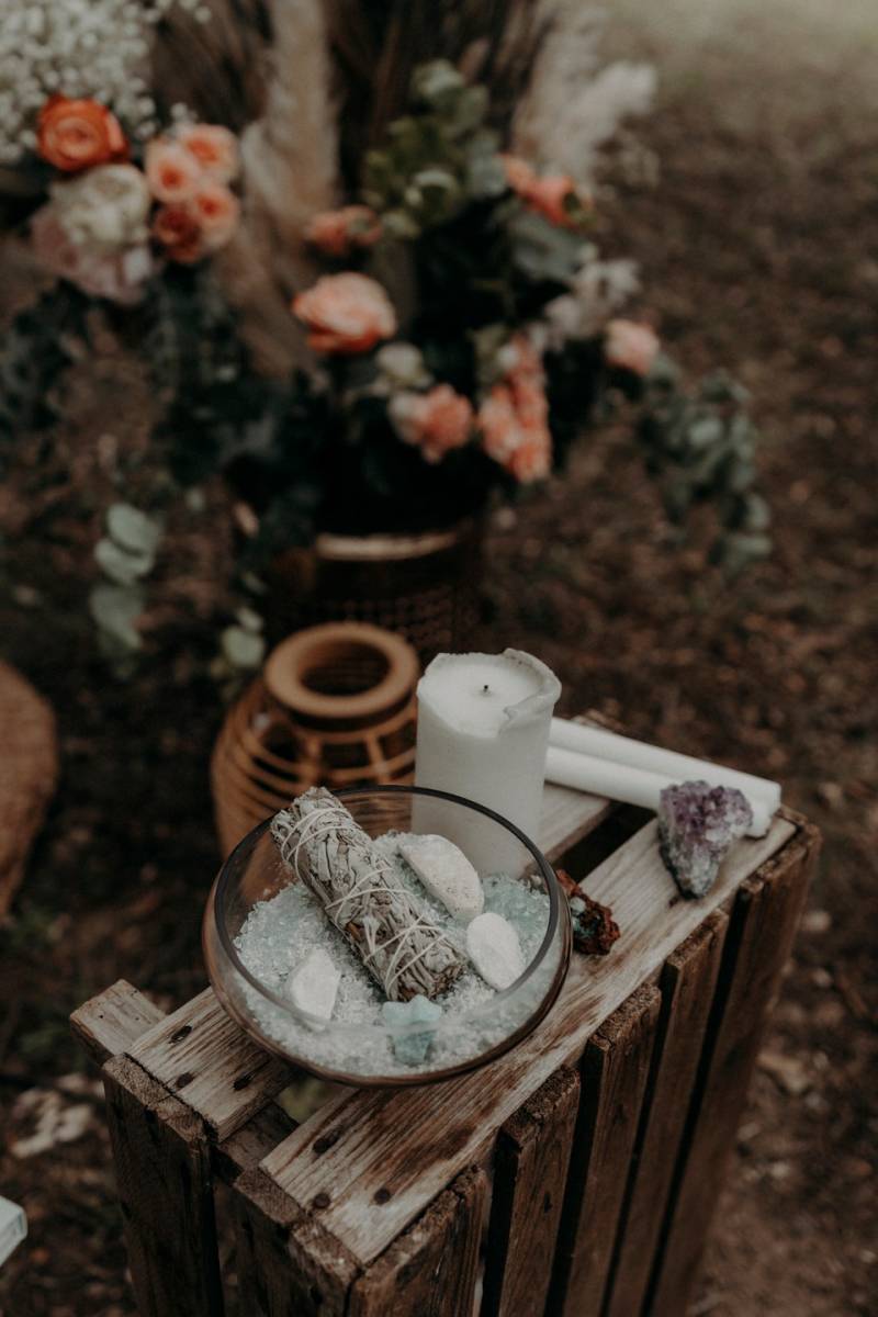 Se marier au cours d'une cérémonie bohème en Occitanie