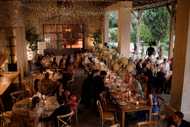 Quel est le prix pour une cérémonie laïque officiée par un professionnel?