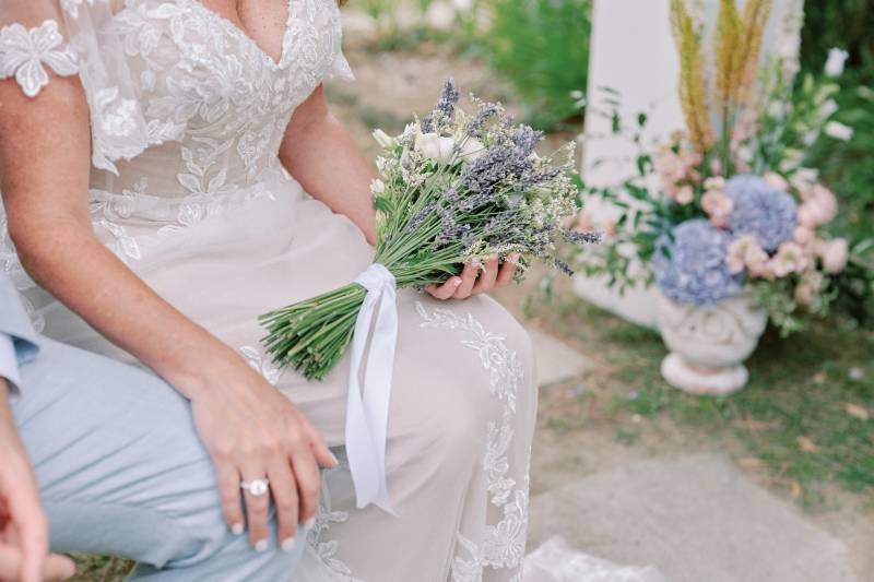 Wedding celebrant in Saint Remy de Provence and Southern France
