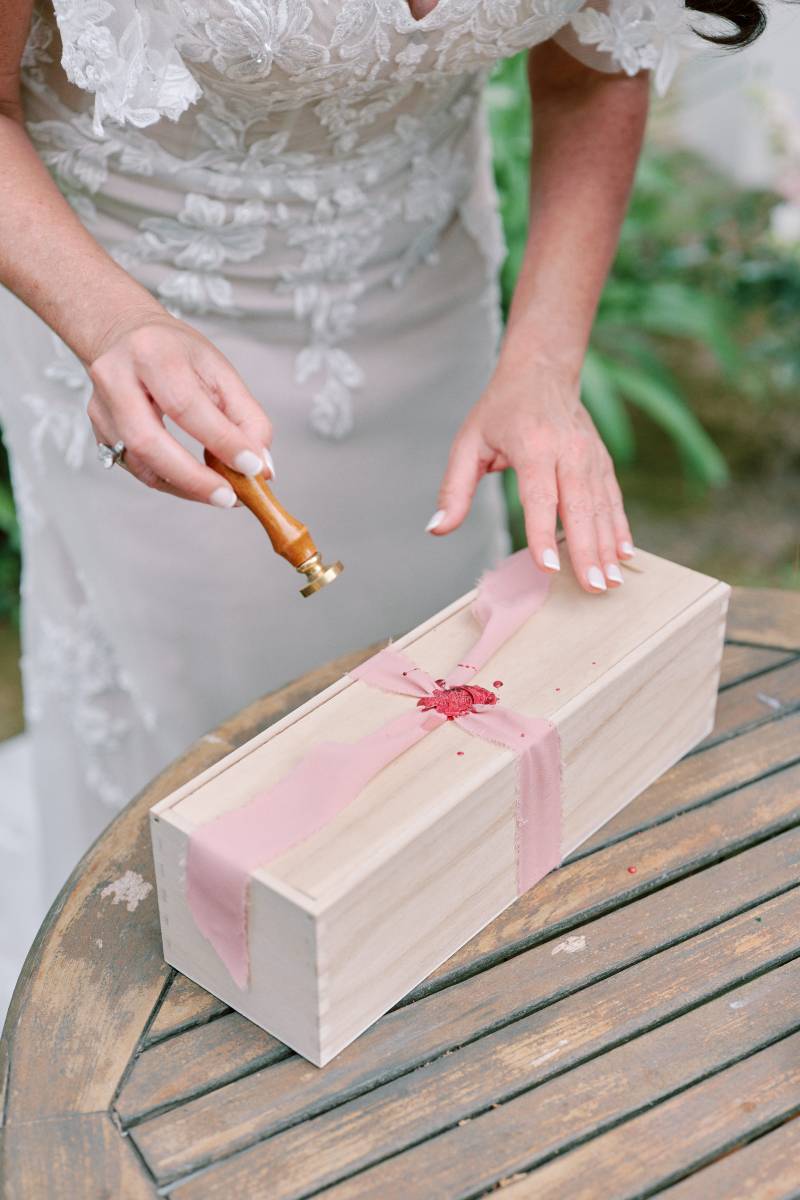 Tarif pour un officiant bilingue dans le Luberon 