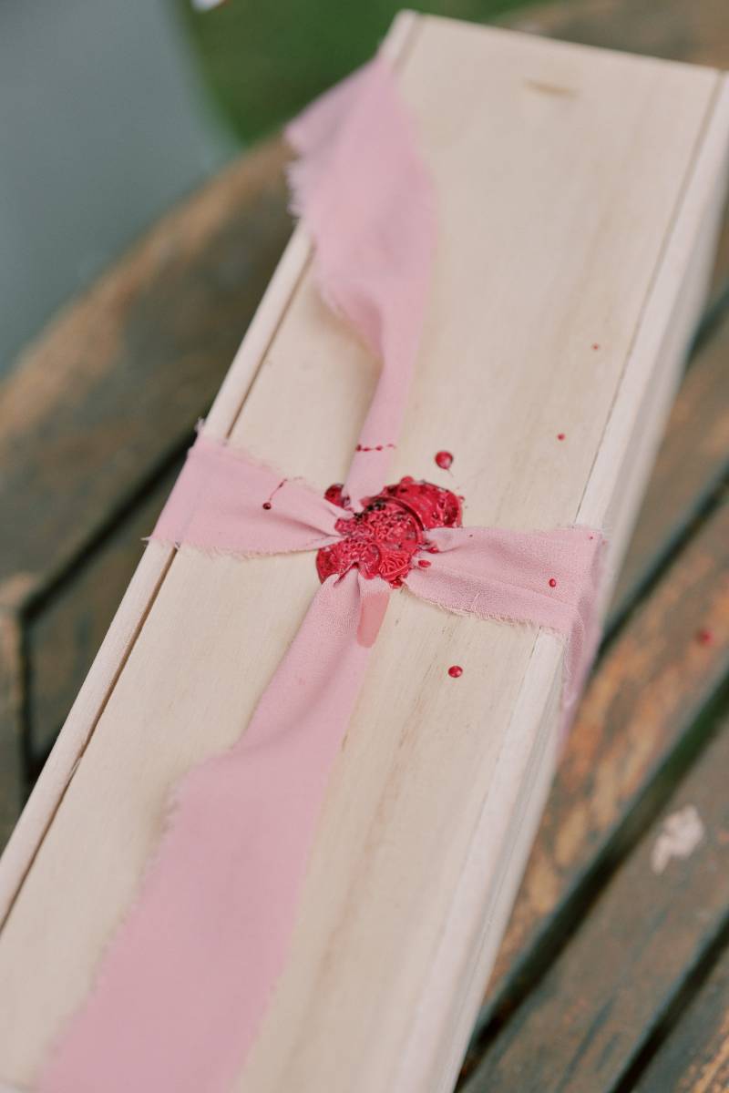 Your elopement in Saint Remy de Provence (Southern France): Luxury, Intimacy, and Elegance