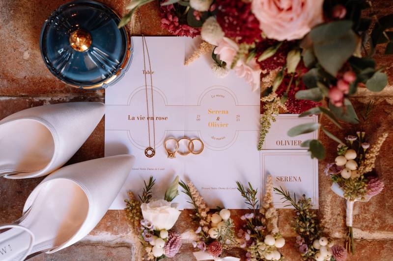 Contacter un officiant bilingue pour une cérémonie de mariage vers Aix en Provence