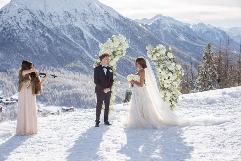 Officiant bilingue pour une cérémonie laïque vers Megève et ses environs (74)