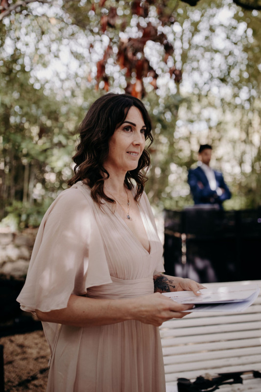 Cérémonie laïque bilingue au Château de Malmont (34) à Villeneuvette, Anna et Romain
