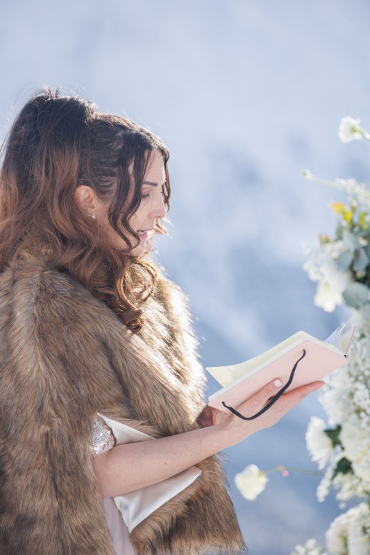 Officiant bilingue pour une cérémonie laïque vers Megève et ses environs (74)