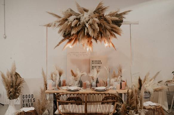 Officiante de cérémonie au festival 