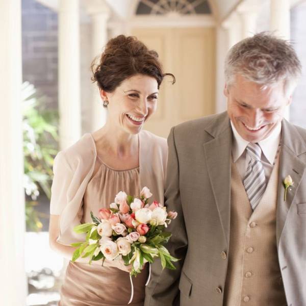 Comment s'habiller pour un renouvellement de voeux de mariage?