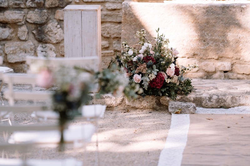 Bilingual wedding celebrant near Toulon Southern France
