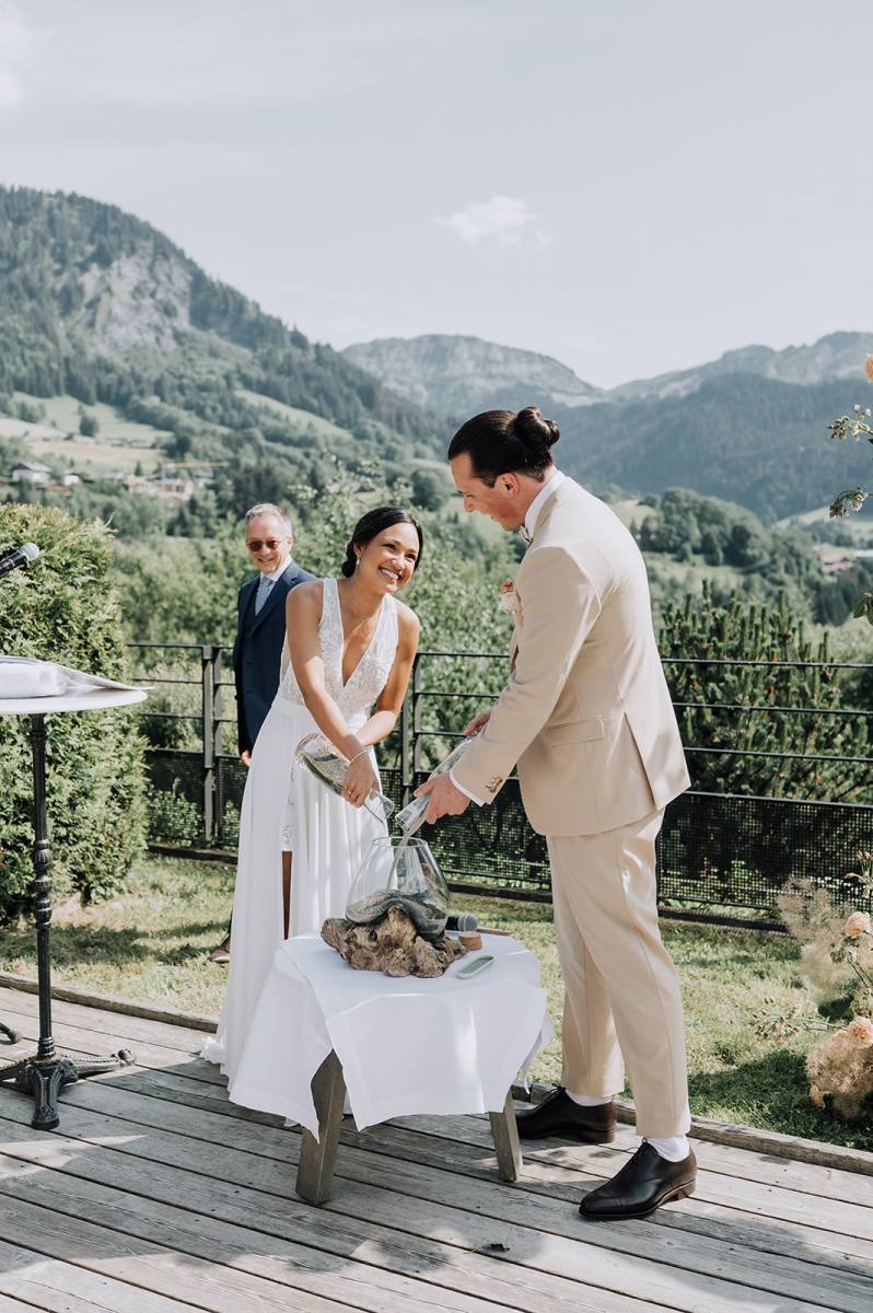 Quelle musique pendant le rituel du sable?