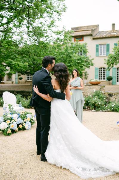 Meilleur officiant de cérémonie pour un mariage vers Paris