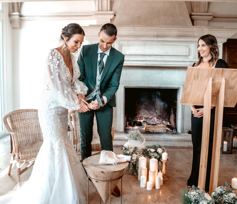 Cérémonie laïque personnalisée sur Avignon