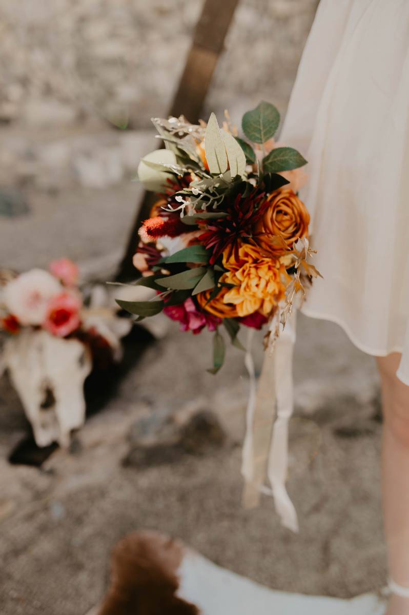 Officiant de cérémonie bilingue pour un mariage vers Avignon et ses environs dans le Vaucluse